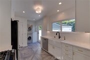 Photo - 1040 Havenhurst Dr Townhome