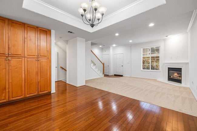 Building Photo - 3-Bedroom Townhome in Gated Bay Harbor Unit 2