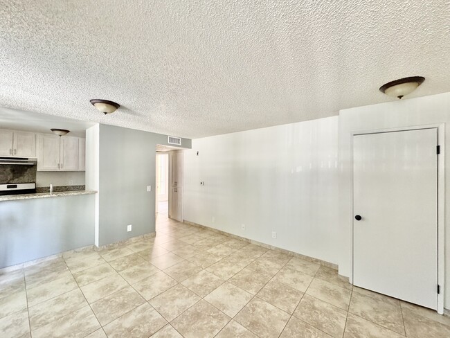 Photo - 1225 N Cherokee Ave Condo Unit 107