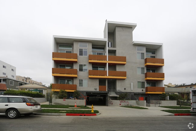 Building - Lido Apartments - 11755 Culver