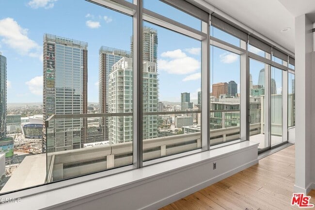 Photo - 1155 S Grand Ave Unit 2006