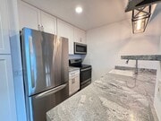 Photo - Beautifully Remodeled 1 BD, 1 Mile to beach Unit 28