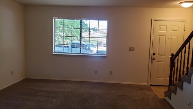 Photo - 417-423 Tiffany Drive Unit 421