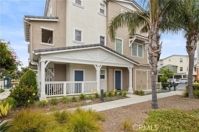 Photo - 1962 S Victoria Ave