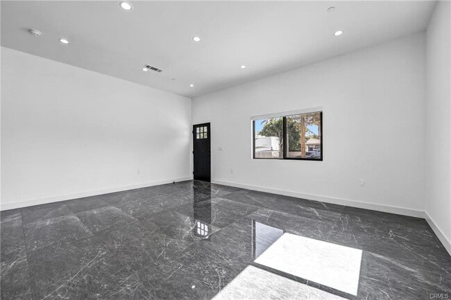 Photo - 6825 Ranchito Ave