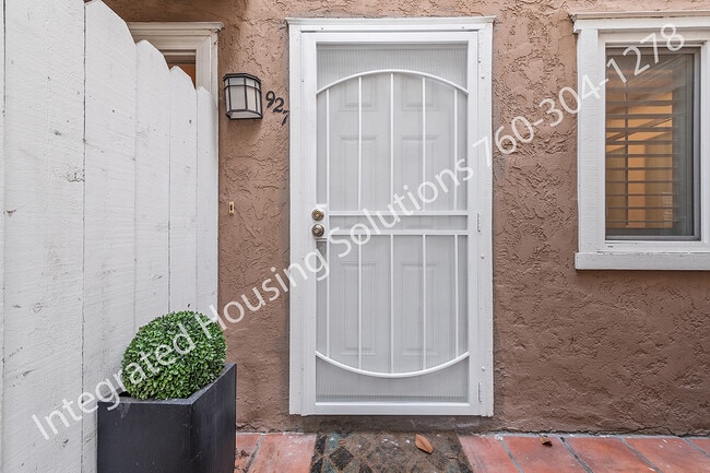 Photo - 5927 Mildred St