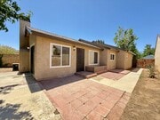 Photo - 2711 Nandina Dr House