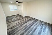 Photo - 515 Ramona Ave N