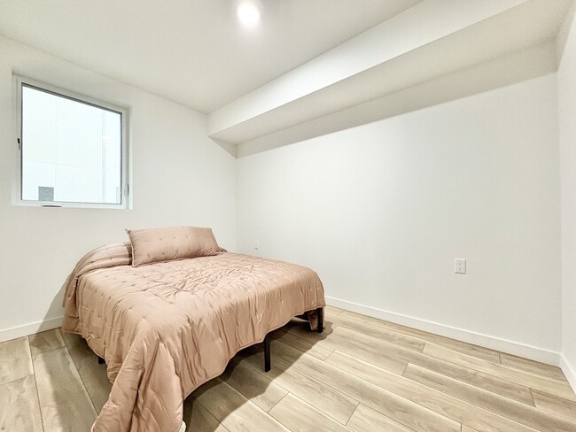 Photo - 4252 Whittier Blvd.- SIOF