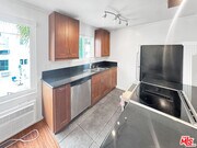 Photo - 972 Larrabee St Unit 221