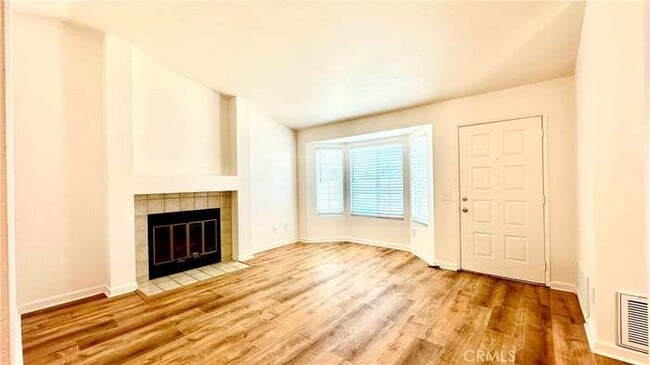 Photo - 39534 Long Ridge Dr