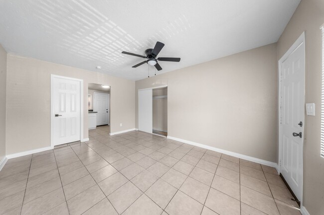 Photo - 2241 E 19th St Unit 2241 1/2