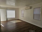 Photo - 114 S Kellogg St Apartment