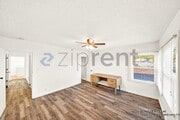 Photo - 1255 Del Rey Ave