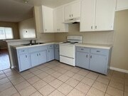 Kitchen - 4433 W 159th St Unit C
