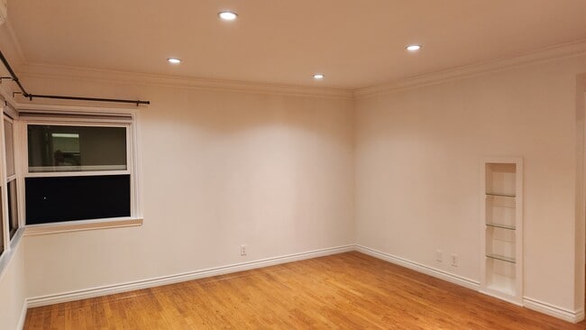 Photo - 10641 Whipple St Unit 10641.5