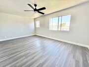 Photo - 619 N Kingsley Dr Unit P