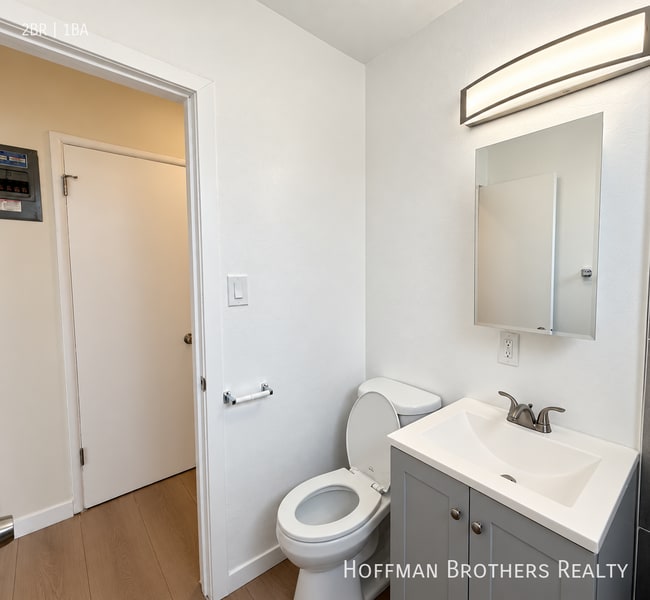 Photo - 7339 Woodman Ave Unit 1