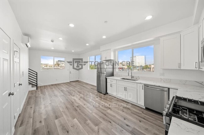 Photo - 3781-87 32nd St Unit 3777