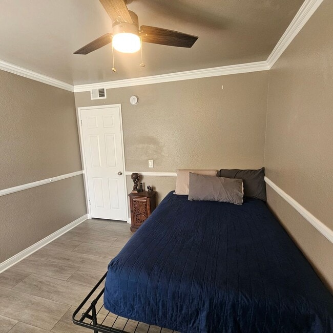 Photo - 219 Diamond Way Unit C