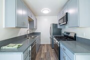 1BR, 1BA - 850SF - Kitchen Quartz counters & New Cabinets - Corteen Place Apartments Unit 1BD1BTH