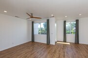 Photo - 3 Bed, 2 Bath Townhome in Carlsbad