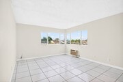 Photo - 212 S Kraemer Blvd