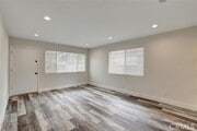 Photo - 404 E Glendale Dr Townhome