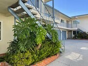 Courtyard View. - 4433 W 159th St Unit G