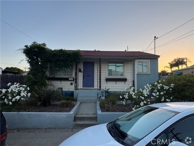 Building Photo - 2544 Ulric St Rental