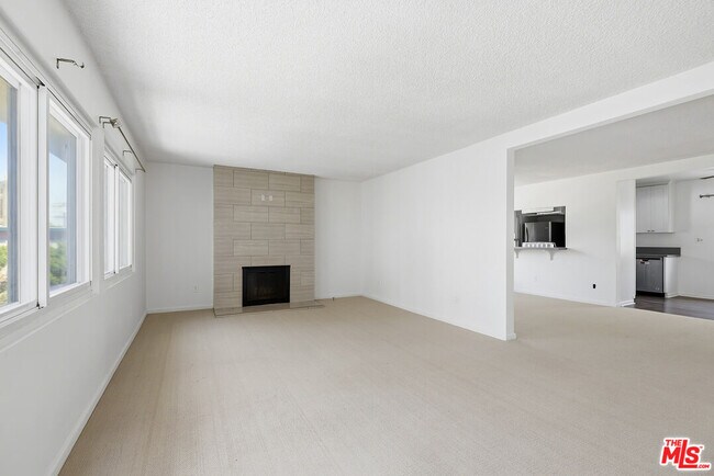 Photo - 8401 Tuscany Ave Unit 4