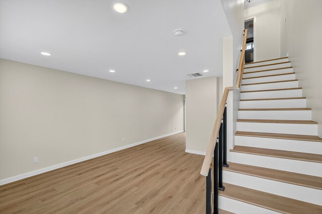 Photo - 11972 Walnut St