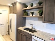 Photo - 1250 Kings Rd Unit 506