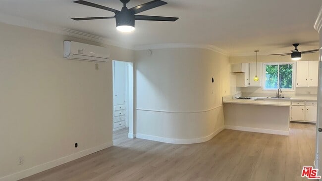 Photo - 3901 4th St Unit 4