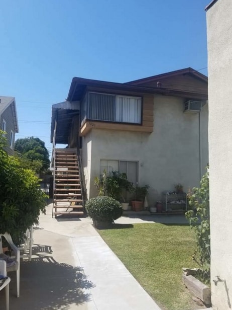 Outdoor Enclosed Area - 1823 S 5th St Unit APT #A