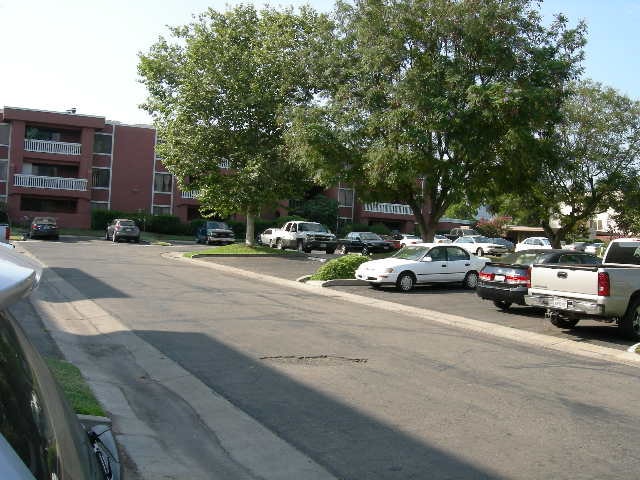 Photo - 1010 E Washington Ave Unit 94