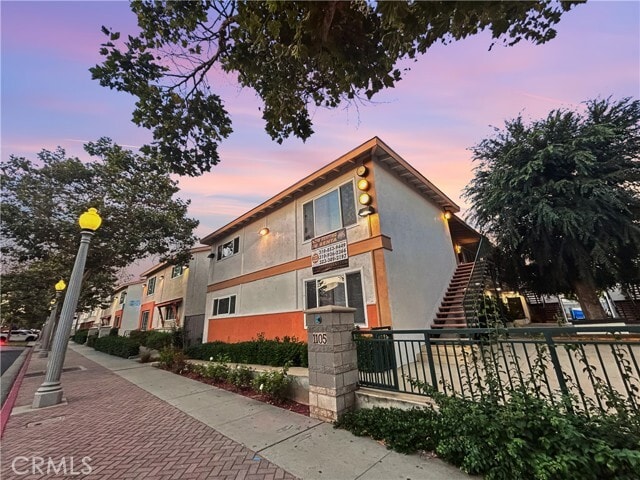 Building Photo - 1109 S Minnie St Rental