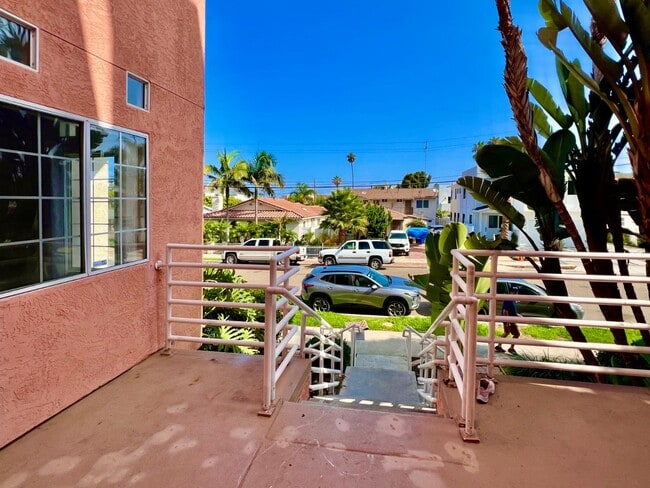 Photo - 221 Donax Ave