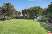 Photo - 29008 Cliffside Dr House