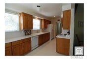 Photo - 2733 W Bridgeport Ave