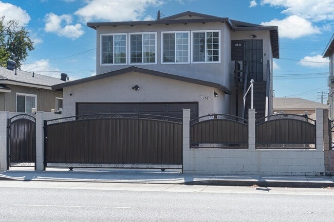 Photo - 158 W Del Amo Blvd
