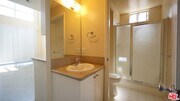 Photo - 922 W 23rd St Apartment Unit 206