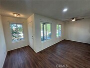 Photo - 2576 Lime St