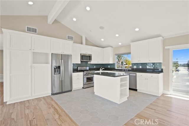 Photo - 26291 Via California