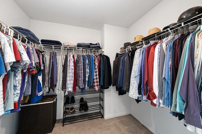 Photo - 1417 Turin Ln