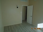 Photo - 319 E Nugent St