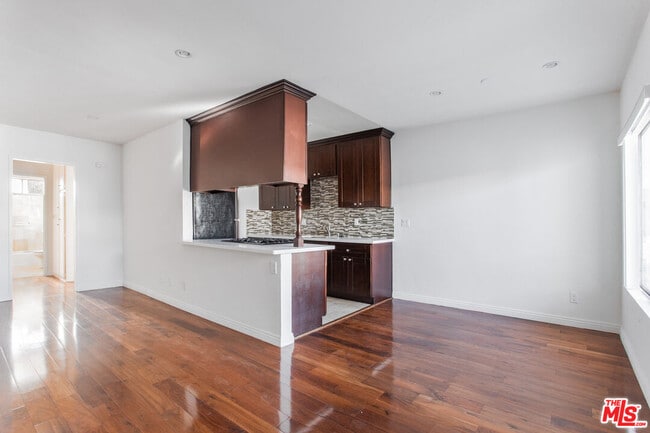 Photo - 420 Raymond Ave Unit 12a