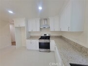 Photo - 13740 Felson St