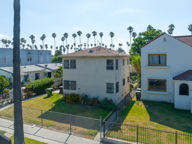 Building Photo - 5421 S Gramercy Pl Unit 5421 Rental