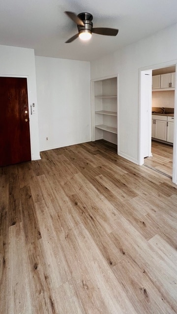 Building Photo - 4210 W Adams Blvd Unit #105